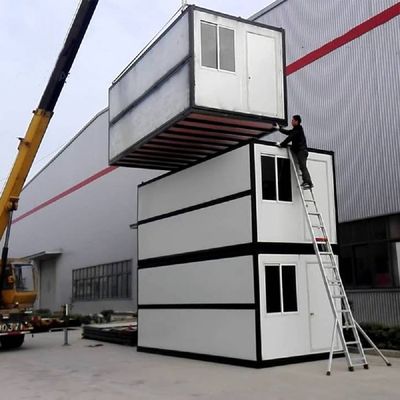 18mm MgO-plank vloer vouwcontainer huis met badkamer en keuken gevouwen moderne stijl