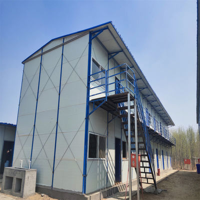 Moderne K-type lichtstaalconstructie prefab huis met PVC-schuifvenster