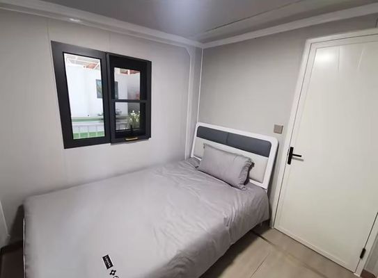 Steel Door Sandwich Panel Modulair Container House Opvouwbaar Lichte Stalen Structuur Frame