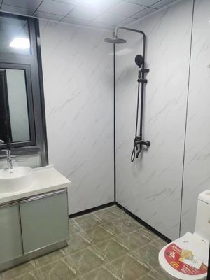 Uitbreidbare container 40ft Luxe mobiele villa met 3 slaapkamers PVC schuifvenster